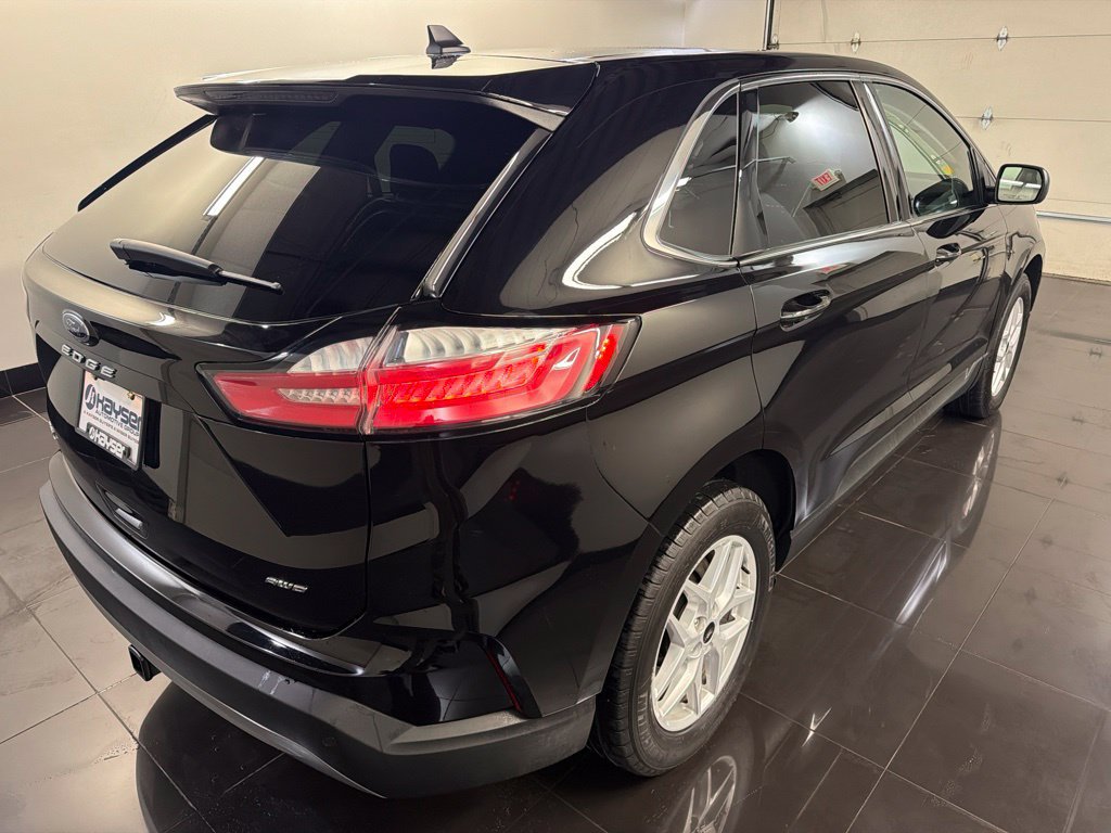 Used 2024 Ford Edge SEL w/ Convenience Package AWD/4WD image 6