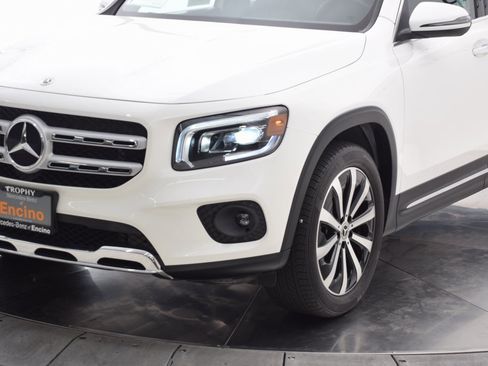 Certified 2022 Mercedes-Benz GLB 250 4MATIC image 10
