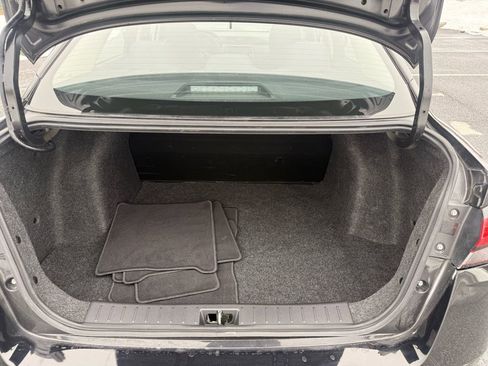 Used 2020 Nissan Versa S image 12