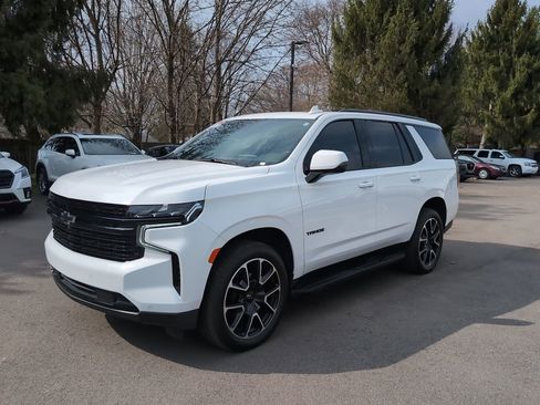 Used 2024 Chevrolet Tahoe RST w/ Sport Performance Package image 28