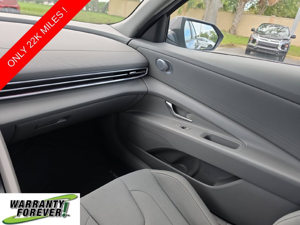 Used 2024 Hyundai Elantra SEL FWD image 10