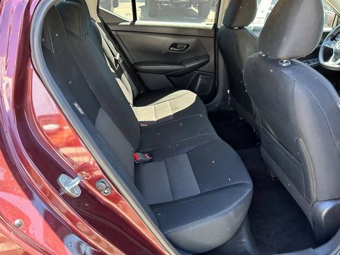 Used 2024 Nissan Sentra SV FWD image 19