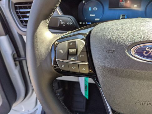 New 2026 Ford Escape SE w/ PHEV Premium Package image 27