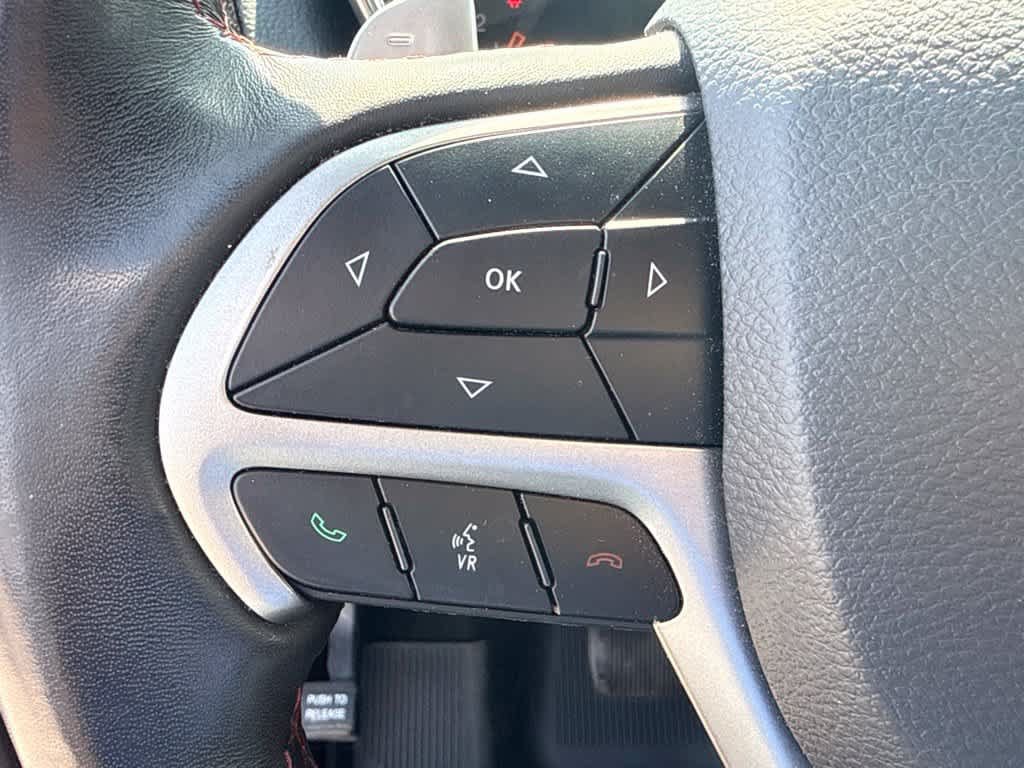 Used 2019 Jeep Grand Cherokee Trailhawk AWD/4WD image 28