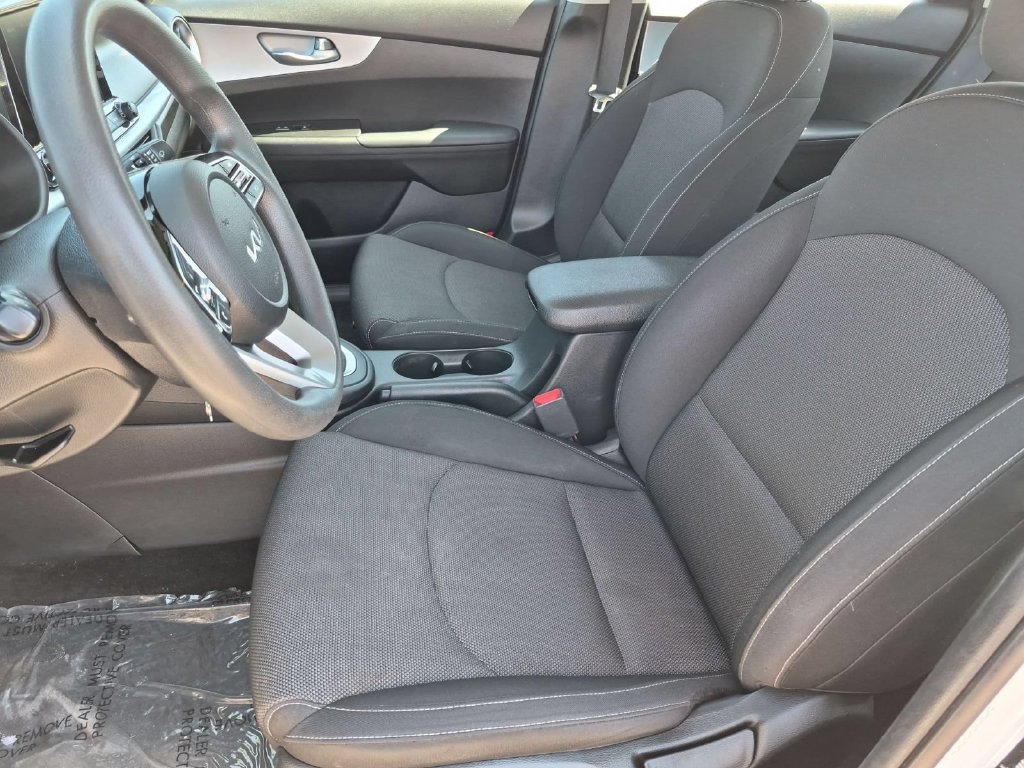 Used 2023 Kia Forte LXS FWD image 12