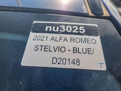 Used 2021 Alfa Romeo Stelvio Ti w/ Nero Edizione image 24