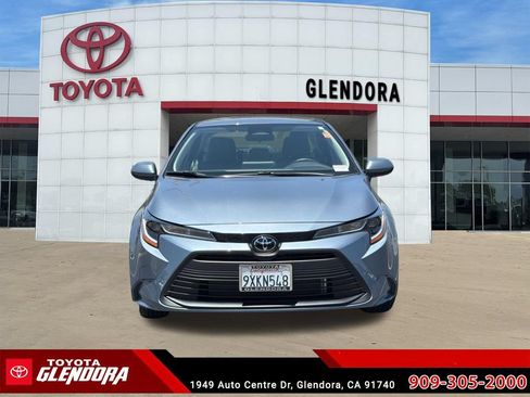 Used 2026 Toyota Corolla LE FWD image 3