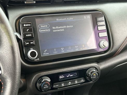 Used 2023 Nissan Kicks SR image 22