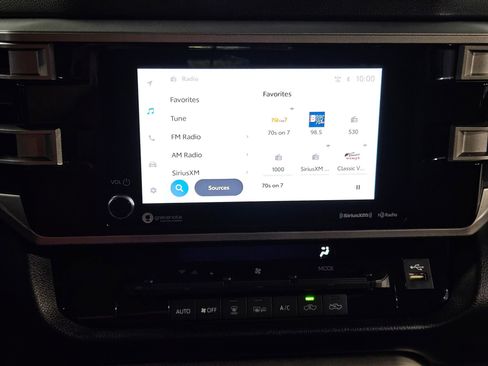 Used 2022 Toyota Tundra SR5 image 16