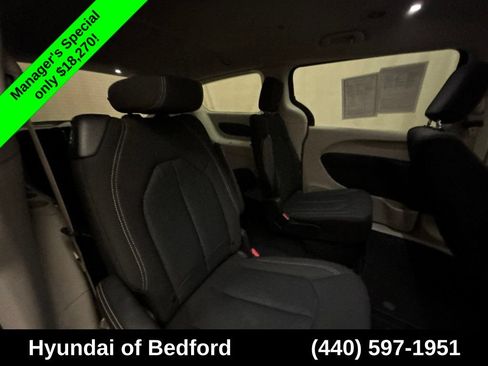 Used 2023 Chrysler Voyager LX FWD image 24