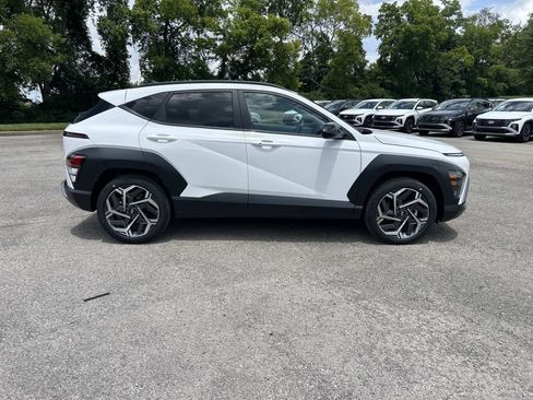 New 2026 Hyundai Kona SEL Premium FWD image 8
