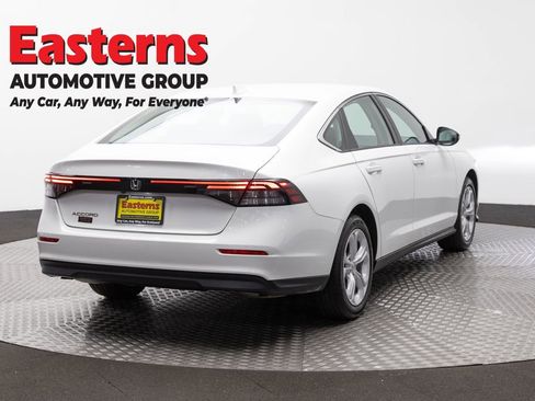 Used 2025 Honda Accord LX image 5