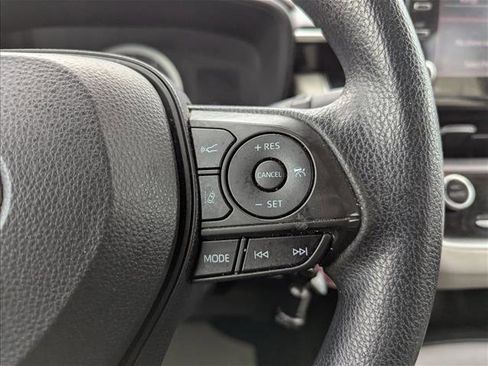 Used 2021 Toyota Corolla LE FWD image 14