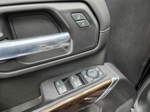 Used 2023 GMC Sierra 2500 SLE w/ SLE Convenience Package image 40