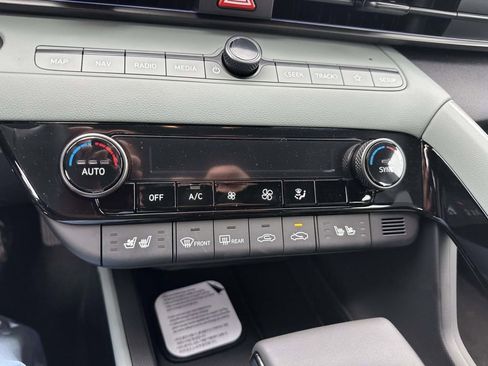 New 2026 Hyundai Elantra Limited w/ Cargo Package FWD image 22