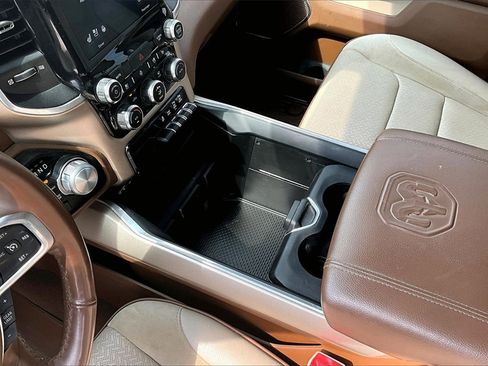 Used 2019 RAM 1500 Laramie image 7