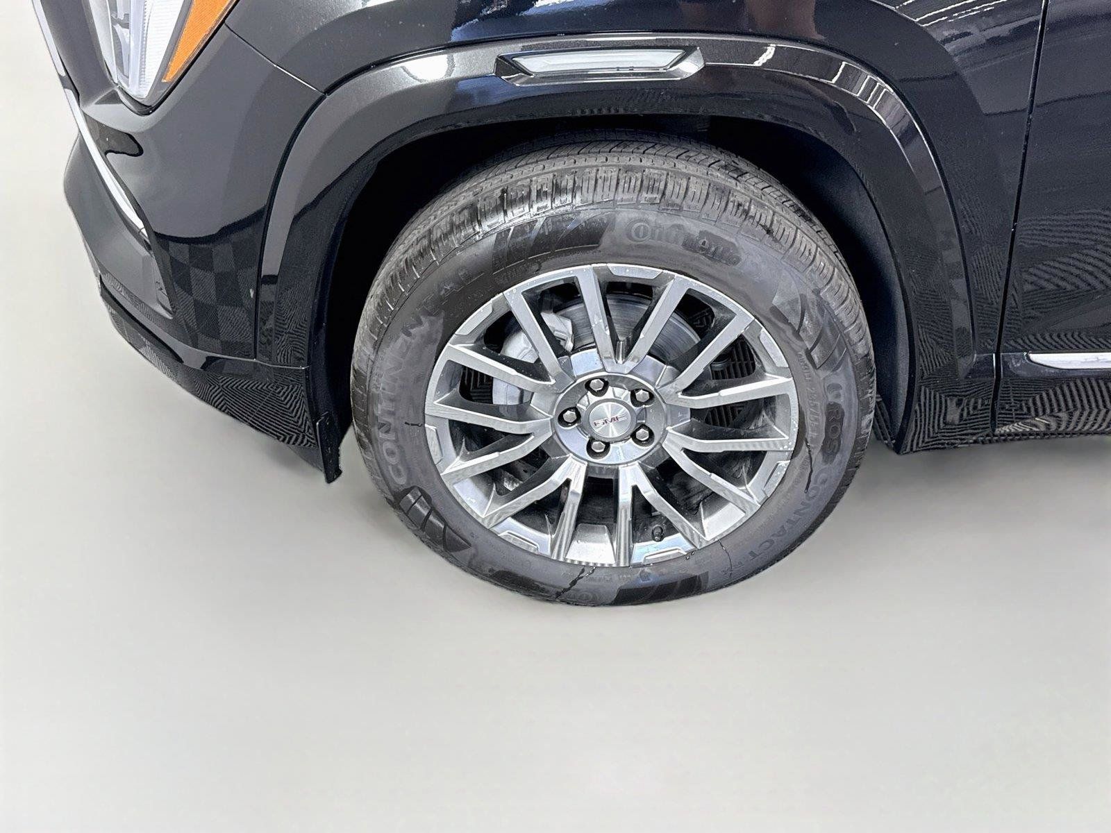 New 2027 GMC Terrain Denali w/ LPO, Floor Liner Package AWD/4WD image 24