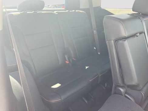 Used 2023 GMC Acadia AT4 w/ Technology Package AWD/4WD image 28