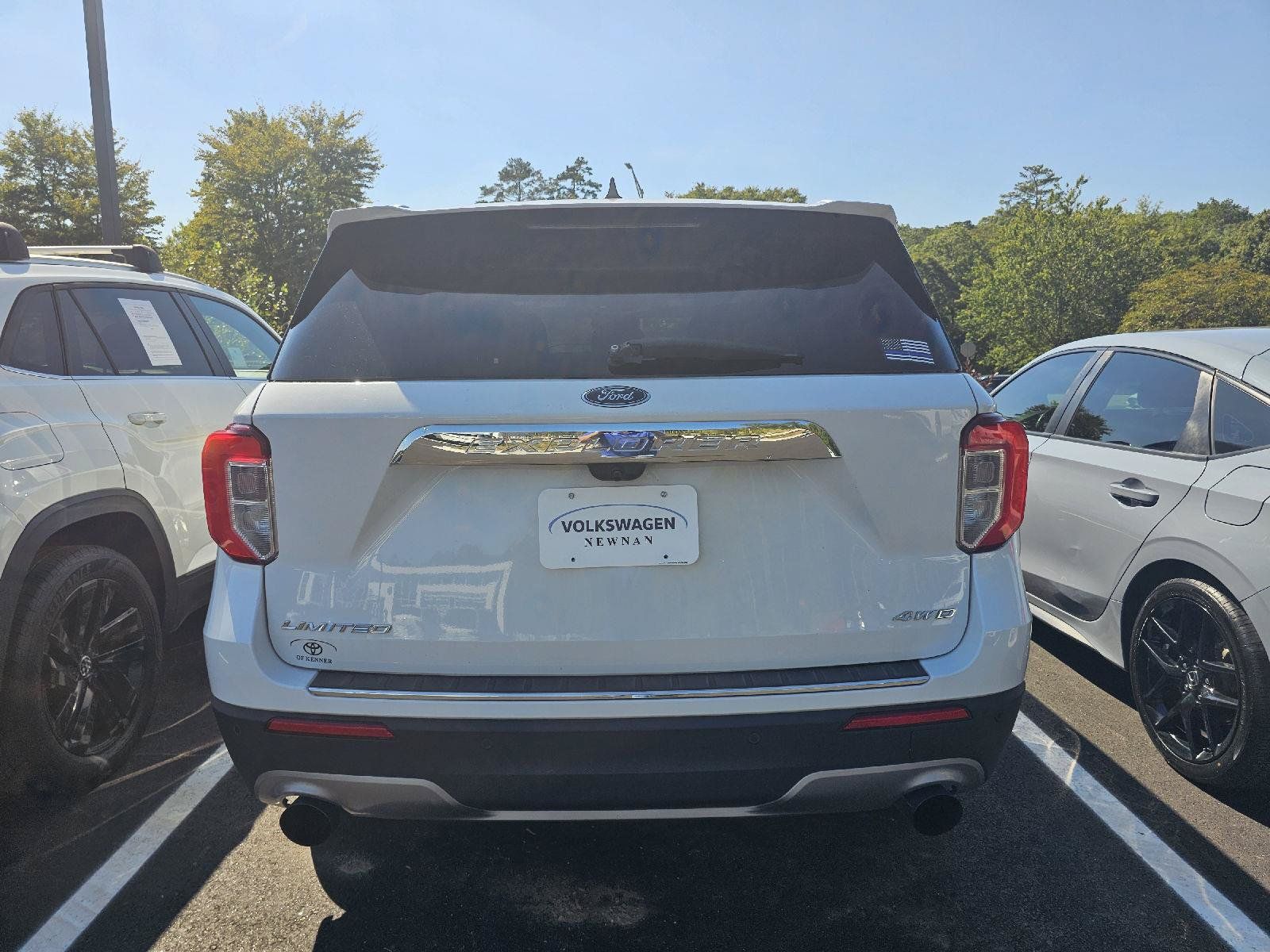 Used 2022 Ford Explorer Limited AWD/4WD image 4