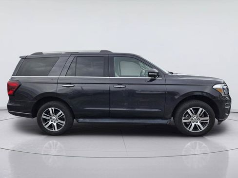 Certified 2024 Ford Expedition Limited AWD/4WD image 3