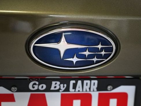 Used 2025 Subaru Outback Premium AWD/4WD image 11