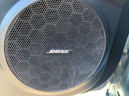 Used 2011 MAZDA MAZDA3 s Grand Touring image 23