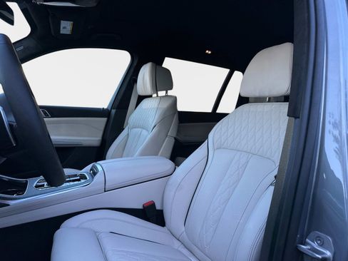 New 2026 BMW X7 xDrive40i w/ M Sport Package image 18