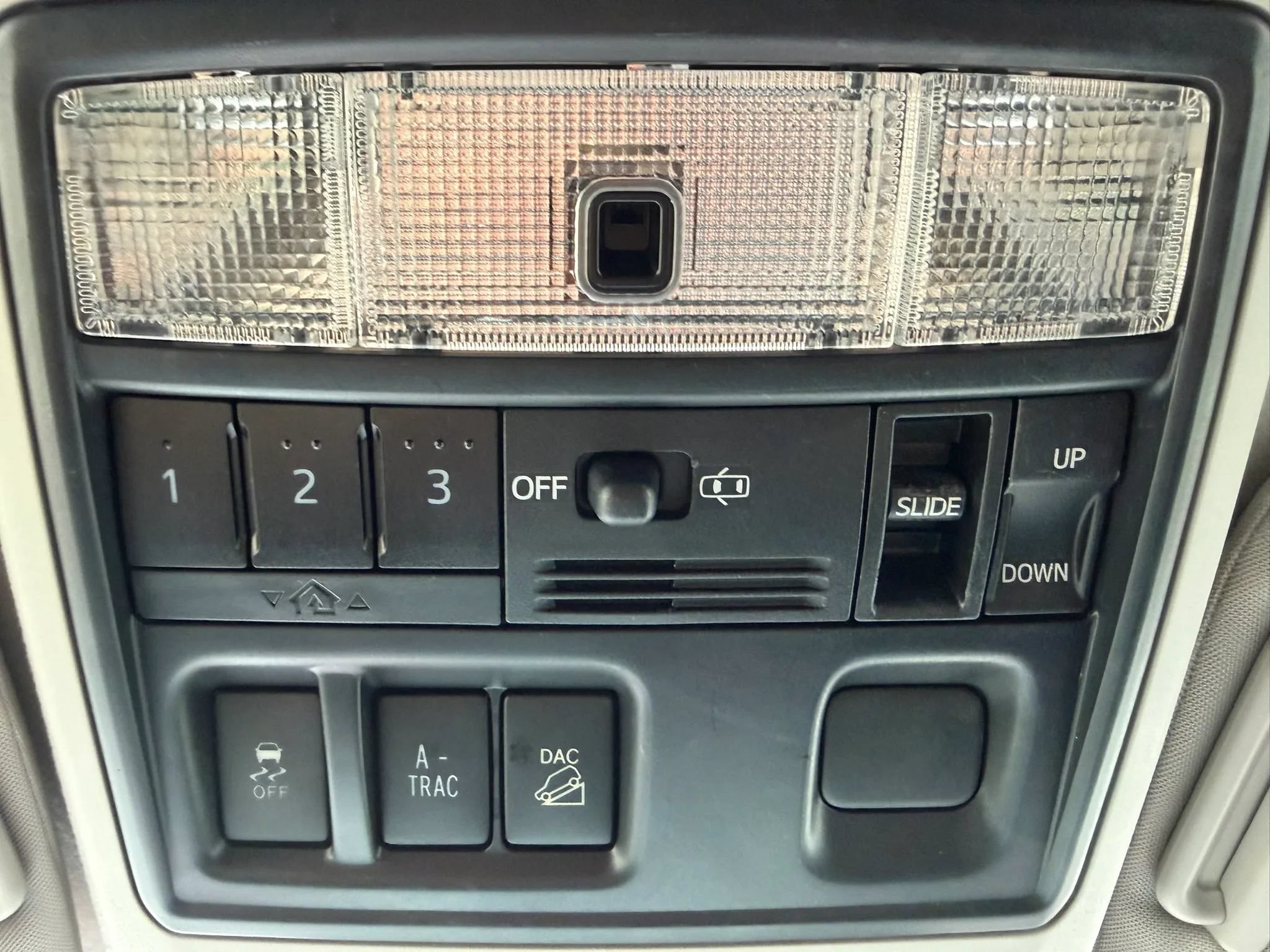 Used 2015 Toyota 4Runner SR5 Premium AWD/4WD image 23