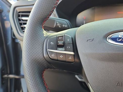 Certified 2024 Ford Escape ST-Line w/ Tech Pack #1 image 19