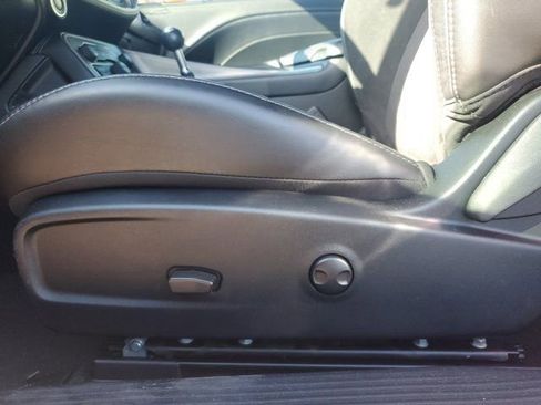 Used 2023 Dodge Challenger R/T w/ Plus Package image 22