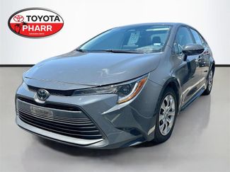 Used 2025 Toyota Corolla LE FWD video 1