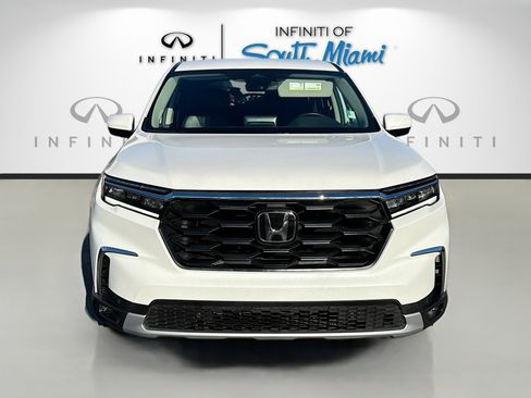 Used 2024 Honda Pilot EX-L image 2