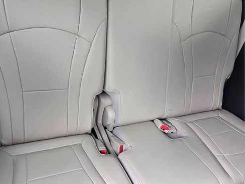 Certified 2021 Buick Enclave Essence w/ Sound and Sites Package FWD image 19