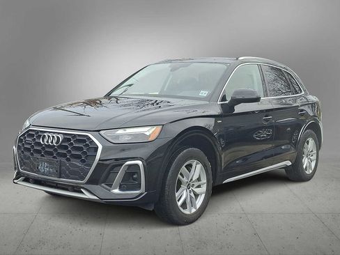 Certified 2023 Audi Q5 2.0T Premium w/ Convenience Package image 1