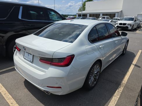 Certified 2023 BMW 330i Sedan w/ Convenience Package RWD image 2