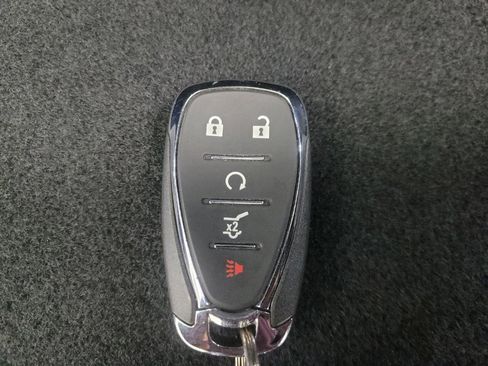 Used 2024 Chevrolet Blazer LT w/ Convenience Package FWD image 32