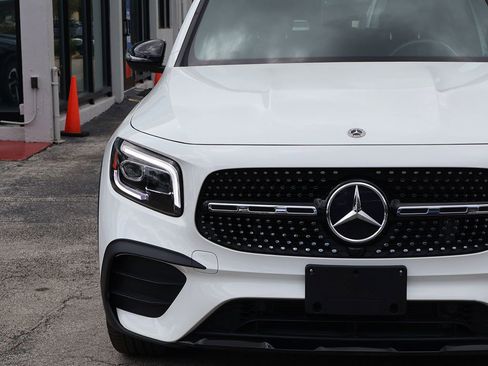 Used 2023 Mercedes-Benz GLB 250 image 12