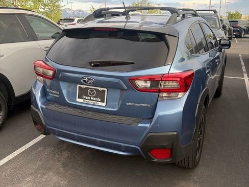 Used 2021 Subaru Crosstrek 2.0i image 3