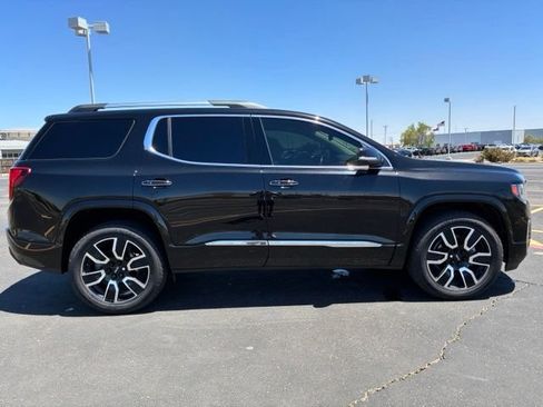 Used 2021 GMC Acadia Denali w/ Denali Technology Package FWD image 7
