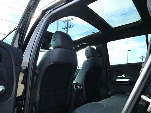 New 2026 Mercedes-Benz GLB 250 4MATIC image 29