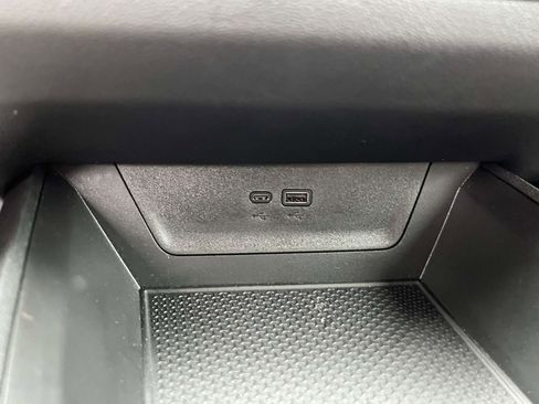 Certified 2025 Chevrolet Equinox LT w/ Safety and Technology Package image 21