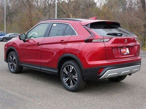 New 2026 Mitsubishi Eclipse Cross SE image 2
