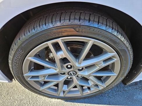 Used 2024 Nissan Altima 2.0 SR image 19