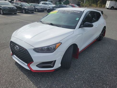Used 2022 Hyundai Veloster N image 8