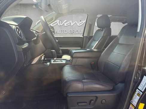 Used 2019 Toyota Tundra SR5 w/ TRD Off Road Package AWD/4WD image 19