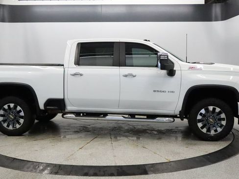 Used 2021 Chevrolet Silverado 3500 LT w/ All Star Edition image 8