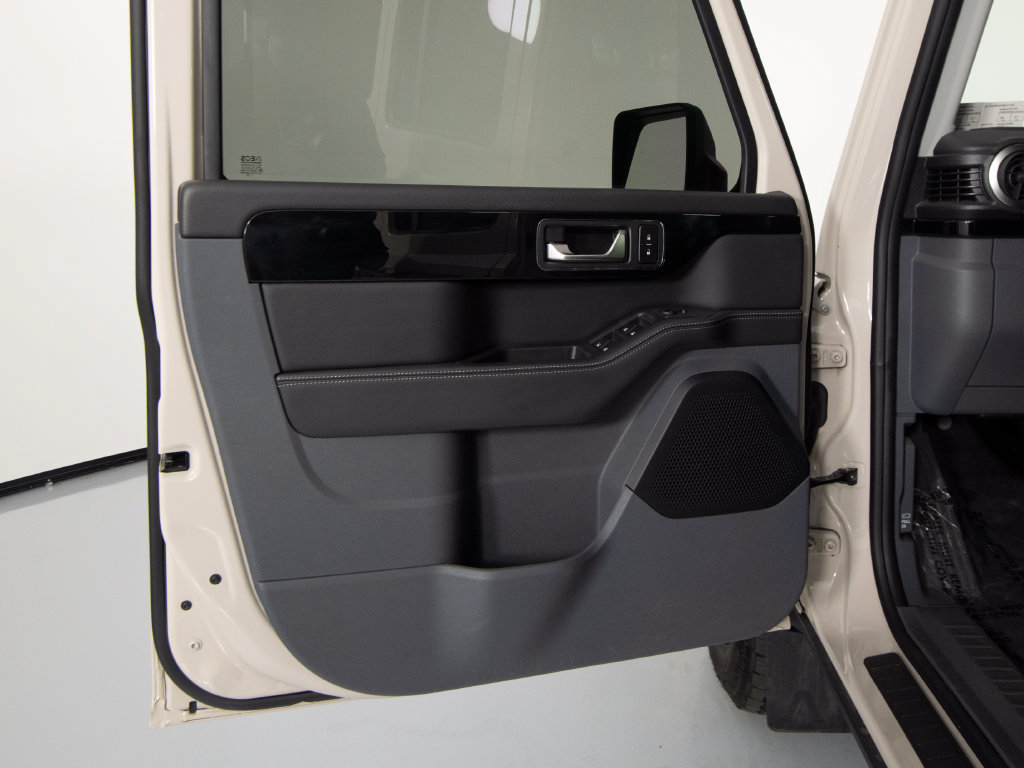 Used 2024 INEOS Grenadier Station Wagon AWD/4WD image 12