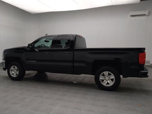 Used 2018 Chevrolet Silverado 1500 LT AWD/4WD image 3