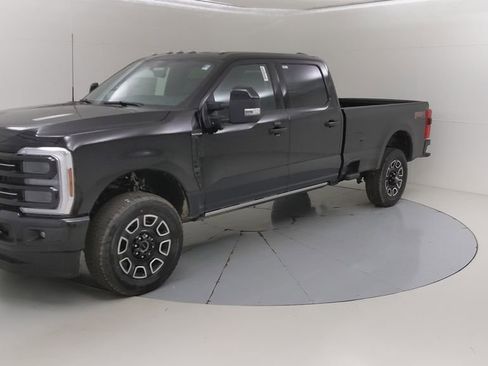 New 2025 Ford F350 Platinum w/ FX4 Off-Road Package image 21