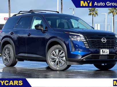New 2026 Nissan Pathfinder SV